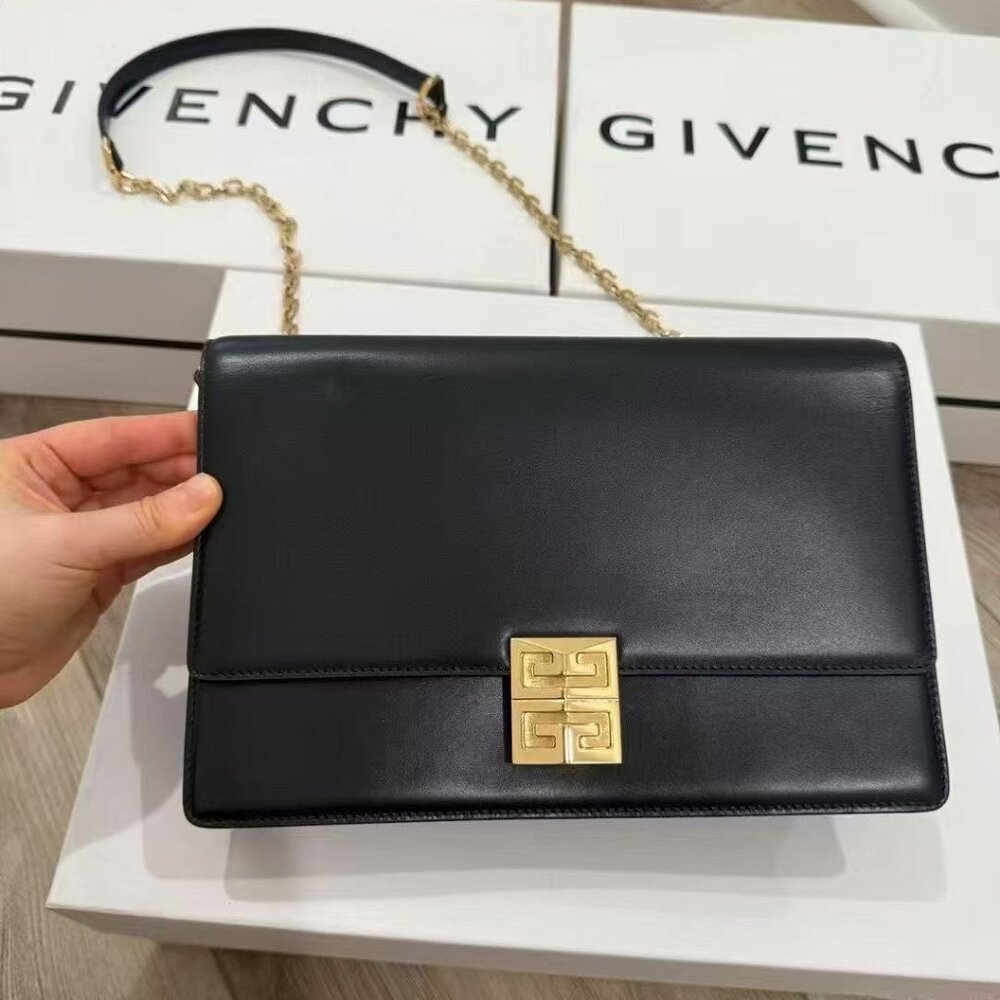 NWT Authentic Givenchy Black GOLD Leather 4G Chain Shoulder Bag